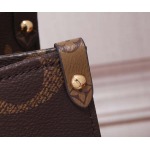 2025年6月26日入荷Louis Vuitton バッグOnthego Monogram Monogram Reverse Toron  :M45321:35CMx27CMx14CM 高品質人気の新作/誕生日プレゼント/SQ工場