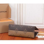 2025年6月26日入荷Louis Vuitton バッグOnthego Monogram Giant Monogram Reverse Toron :M45320:41CMx34CMx19CM 高品質人気の新作/誕生日プレゼント/SQ工場