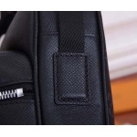 2025年6月26日入荷Louis Vuitton バッグTaga Monogram 2019 Outdoor Taga Monogram Eclipse :M30233:29.5CMx20CMx10.5CM 高品質人気の新作/誕生日プレゼ