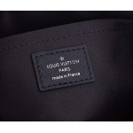 2025年6月26日入荷Louis Vuitton バッグTaga Monogram 2019 Outdoor Taga Monogram Eclipse :M30233:29.5CMx20CMx10.5CM 高品質人気の新作/誕生日プレゼ