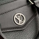 2025年6月26日入荷Louis Vuitton バッグ LV Biker 2025 Nicolas Ghesqire LV Circle 6.7 Sarah :M14514:30CMx12CMx12CM 高品質人気の新作/誕生日プレゼン