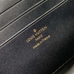 2025年6月26日入荷Louis Vuitton バッグ Wallet On Chain Capucines LV Monogram Monogram :M12143:23CMx12CMx4CM 高品質人気の新作/誕生日プレゼント/SQ工