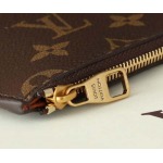 2025年6月26日入荷Louis Vuitton バッグ Low Key Cabas Monogram 13 :M25341:47CMx30CMx14CM 高品質人気の新作/誕生日プレゼント/SQ工場