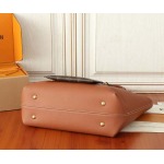 2025年6月26日入荷Louis Vuitton バッグ Low Key Cabas Monogram 13 :M25342:47CMx30CMx14CM 高品質人気の新作/誕生日プレゼント/SQ工場