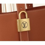 2025年6月26日入荷Louis Vuitton バッグ Low Key Cabas Monogram 13 :M25342:47CMx30CMx14CM 高品質人気の新作/誕生日プレゼント/SQ工場