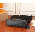 2025年6月26日入荷Louis Vuitton バッグPochette Accessoire CMxL Monogram Eclipse 1990 Monogram Eclipse :M11741:28CMx16.5CMx9CM 高品質