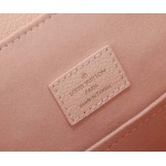 2025年6月26日入荷Louis Vuitton バッグ Backup Monogram Empreinte  :M47074:20CMx22CMx14CM 高品質人気の新作/誕生日プレゼント/SQ工場