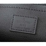 2025年6月26日入荷Louis Vuitton バッグToiletry Bag 2 Compartments Monogram Eclipse :M11508:24CMx13CMx13CM 高品質人気の新作/誕生日プレゼント/SQ工場