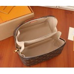 2025年6月26日入荷Louis Vuitton バッグ Toiletry Bag 2 Compartments Monogram Monogram :M11750:24CMx13CMx13CM 高品質人気の新作/誕生日プレゼント/SQ工
