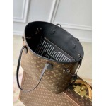 2025年6月26日入荷Louis Vuitton バッグNeverfull Inside Out Monogram :M11946:31CMx28CMx14CM 高品質人気の新作/誕生日プレゼント/SQ工場