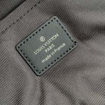 2025年6月26日入荷Louis Vuitton バッグ Discovery Slim Monogram Eclipse Monogram Eclipse :M14020:28CMx38CMx13CM 高品質人気の新作/誕生日プレゼント/