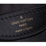 2025年6月26日入荷Louis Vuitton バッグBoulogne Monogram iPhone 12 Pro Monogram :M45831:29CMx16CMx9.5CM 高品質人気の新作/誕生日プレゼント/SQ工場