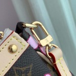 2025年6月26日入荷Louis Vuitton バッグ Pochette Accessoires Monogram Cherry Blossom CMx LV Monogram 6.7 :M13666:22CMx13CMx4CM 高品質