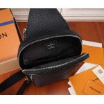 2025年6月26日Louis Vuitton バッグAvenue  Taga Taga :M30863:20CMx31CMx7CM 高品質人気の新作/誕生日プレゼント/SQ工場