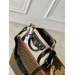 2025年6月26日Louis Vuitton バッグLV Biker  2025  Nicolas Ghesqire  LV Circle  6.7 Sarah :M14721:30CMx12CMx12CM 高品質人気の新作/誕生日プレゼ