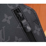 2025年6月26日Louis Vuitton バッグ 1986  Saumur Monogram Eclipse Monogram Eclipse :M45912:13CMx18CMx3.5CM 高品質人気の新作/誕生日プレゼント/SQ工