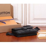 2025年6月26日Louis Vuitton バッグMonogram  Taurillon  LV Monogram  Taurillon Epi  V S :M58487:21CMx15CMx4CM 高品質人気の新作/誕生日プレゼント/