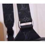 2025年6月26日Louis Vuitton バッグTaigarama  Outdoor  Taga :M30741: 13CMx21CMx5CM 高品質人気の新作/誕生日プレゼント/SQ工場
