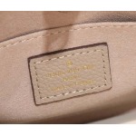 2025年6月26日Louis Vuitton バッグ OnTheGo BB  Monogram Empreinte  Monogram Monogram Empreinte :M47054:18CMx15CMx8.5CM 高品質人気の新作