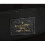 2025年6月26日Louis Vuitton バッグ OnTheGo BB  Monogram Empreinte  Monogram Monogram Empreinte :M46993:18CMx15CMx8.5CM 高品質人気の新作