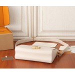 2025年6月26日Louis Vuitton バッグ Soft Twist  Twist LV :M25359:27CMx19CMx9CM 高品質人気の新作/誕生日プレゼント/SQ工場