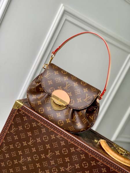 2025年6月26日Louis Vuitton バッグ Su...