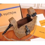 2025年6月26日Louis Vuitton バッグ Atlantis BB  Monogram Reverse  LV Monogram Reverse :M46816:17CMx17CMx7CM 高品質人気の新作/誕生日プレゼント/S