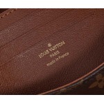 2025年6月26日Louis Vuitton バッグWallet On Chain Ivy  Monogram  2000  Sac Recoleta Monogram :M81911:23.5CMx12CMx4.3CM 高品質人気の新作