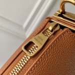 2025年6月26日Louis Vuitton バッグ Low Key Cookie  Monogram  Monogram  11 Clmence :M14642:32CMx26CMx5CM 高品質人気の新作/誕生日プレゼント/SQ工場