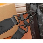 2025年6月26日Louis Vuitton バッグ Monogram Eclipse Monogram Eclipse :M11744:29CMx17.5CMx10CM    高品質人気の新作/誕生日プレゼント/SQ工場