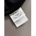 2025年6月30日入荷新作Prada半袖Tシャツ 高级品超厳選★入手困難/誕生日プレゼント/MF工場