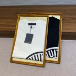2025年6月30日入荷新作Louis Vuitton半袖Tシャツ 高级品超厳選★入手困難/誕生日プレゼント/MF工場