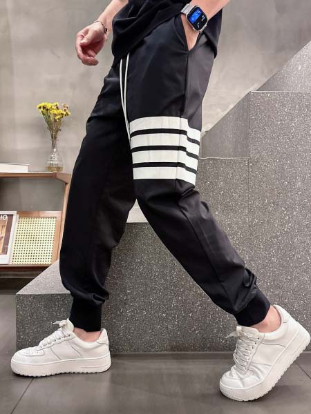 2025年6月30日入荷新作Thom Browne春夏スウェ...