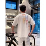 2025年6月30日入荷新作Louis Vuitton半袖Tシャツ 高级品超厳選★入手困難/誕生日プレゼント/MF工場