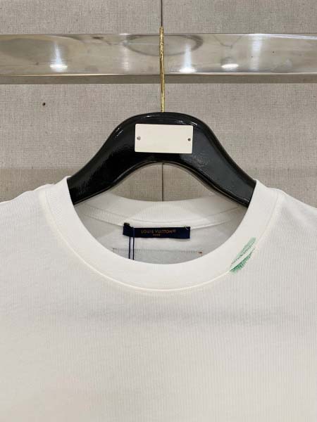 2025年7月1日入荷新作Louis Vuitton半袖Tシャツ 高级品超厳選★入手困難/誕生日プレゼント/MF工場