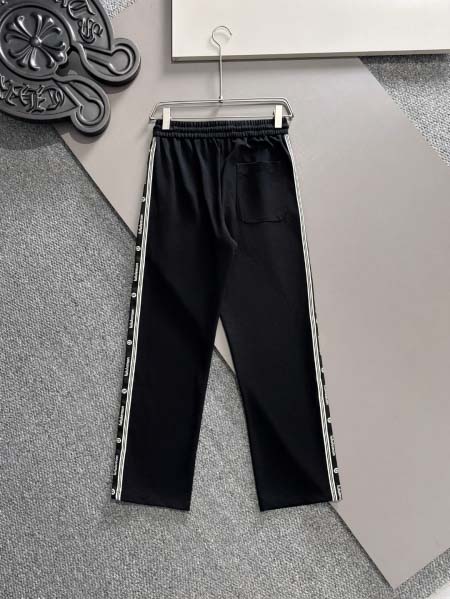 2025年7月1日入荷新作Miumiu春夏スウェットパンツ 高级品超厳選★入手困難/誕生日プレゼント/MF工場