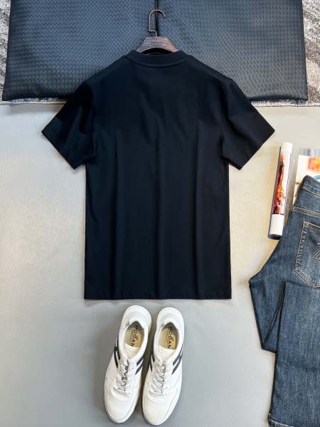 2025年7月1日入荷新作Prada半袖Tシャツ 高级品超厳選★入手困難/誕生日プレゼント/MF工場