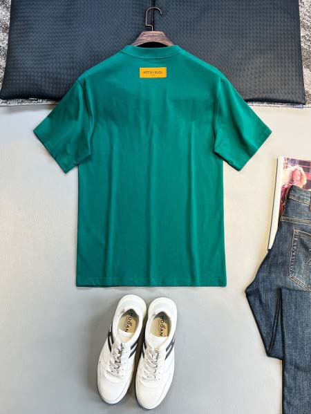 2025年7月1日入荷新作Louis Vuitton半袖Tシャツ 高级品超厳選★入手困難/誕生日プレゼント/MF工場