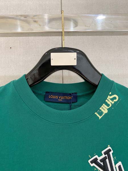 2025年7月1日入荷新作Louis Vuitton半袖Tシャツ 高级品超厳選★入手困難/誕生日プレゼント/MF工場