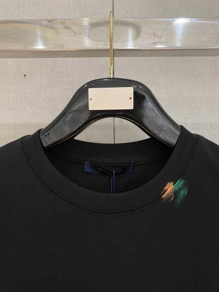 2025年7月1日入荷新作Louis Vuitton半袖Tシャツ 高级品超厳選★入手困難/誕生日プレゼント/MF工場