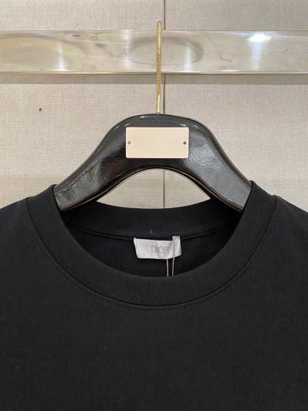 2025年7月1日入荷新作Dior半袖Tシャツ 高级品超厳選★入手困難/誕生日プレゼント/MF工場