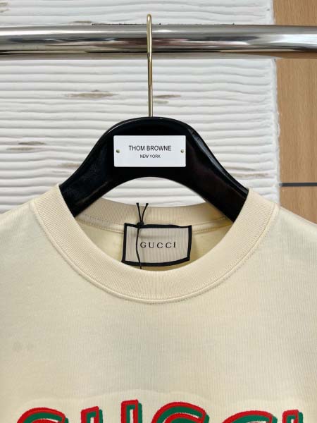 2025年7月1日入荷新作Gucci半袖Tシャツ 高级品超厳選★入手困難/誕生日プレゼント/MF工場