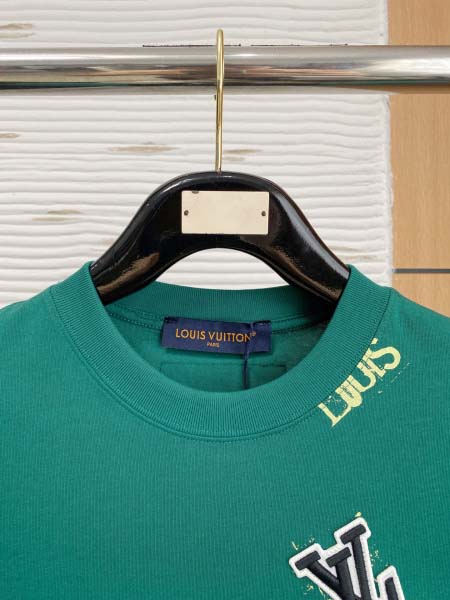 2025年7月1日入荷新作Louis Vuitton半袖Tシャツ 高级品超厳選★入手困難/誕生日プレゼント/MF工場