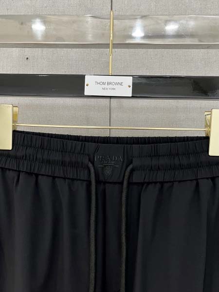 2025年7月1日入荷新作Prada春夏スウェットパンツ 高级品超厳選★入手困難/誕生日プレゼント/MF工場