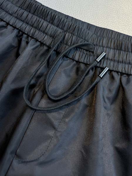 2025年7月2日入荷新作Prada半ズボン 高级品超厳選★入手困難/誕生日プレゼント/MF工場