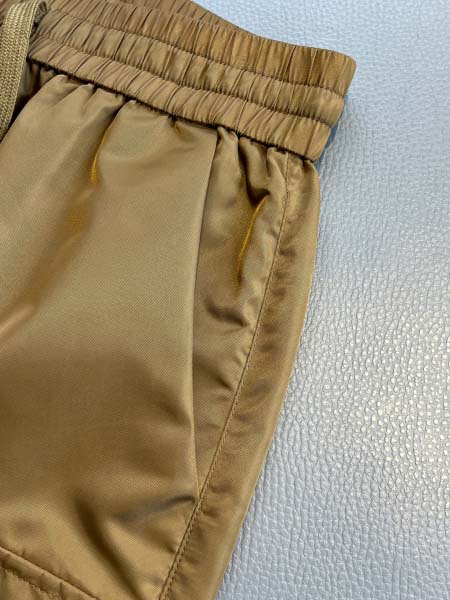 2025年7月2日入荷新作Prada半ズボン 高级品超厳選★入手困難/誕生日プレゼント/MF工場