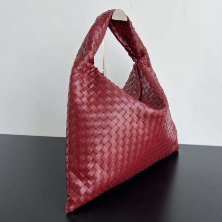 2025年7月7日入荷新作Bottega Veneta   763970   54x24x13  極品/正規品同様/人気/革/バッグ/AJ工場