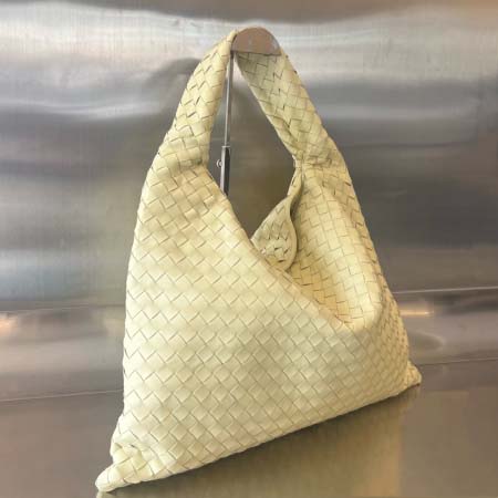 2025年7月7日入荷新作Bottega Veneta   763970   54x24x13  極品/正規品同様/人気/革/バッグ/AJ工場