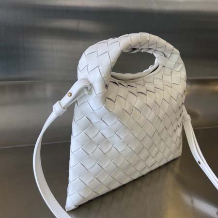 2025年7月7日入荷新作B Mini    777586   25.5x14.5x11  極品/正規品同様/人気/革/バッグ/AJ工場