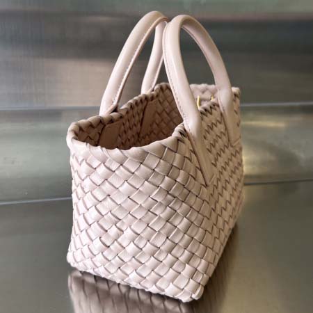 2025年7月7日入荷新作 Bottega Veneta Mini Cabat  709464   20x15x12   極品/正規品同様/人気/革/バッグ/AJ工場